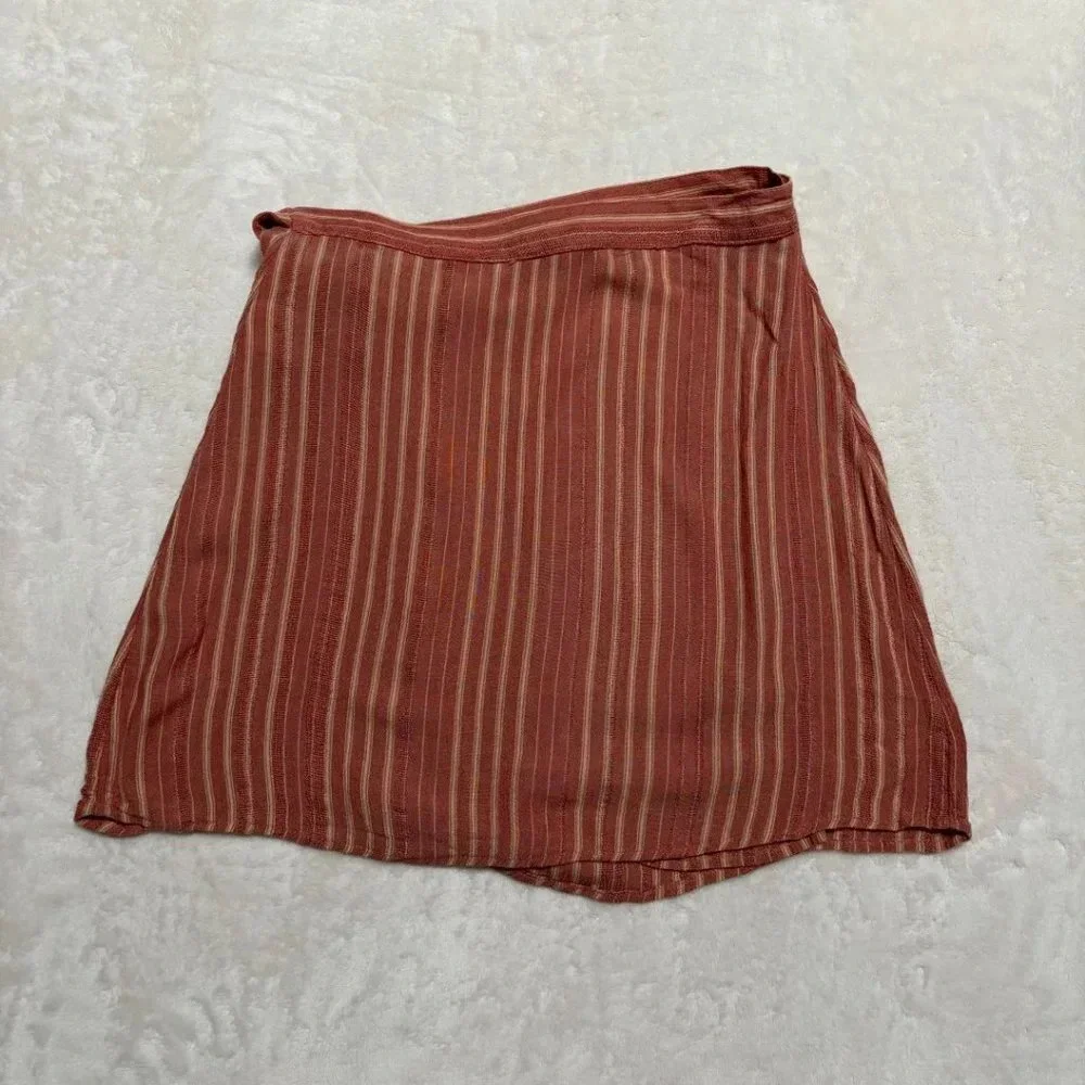 American Eagle Outfitters True Wrap Mini Skirt Striped Size XS‎